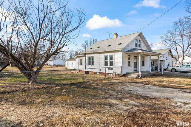 2827 S 16TH Street, Springfield, IL 62703