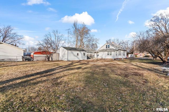 2827 S 16TH Street, Springfield, IL 62703