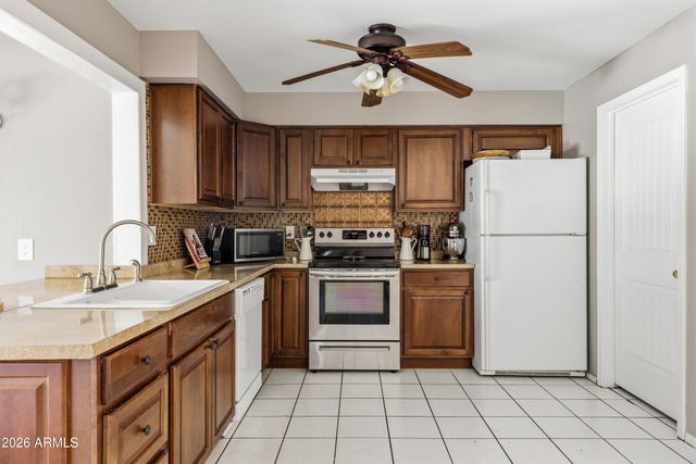 5832 S 45TH Street, Phoenix, AZ 85040