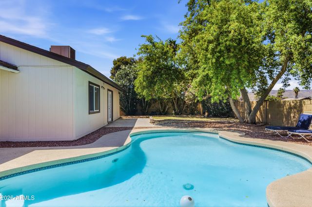 5832 S 45TH Street, Phoenix, AZ 85040