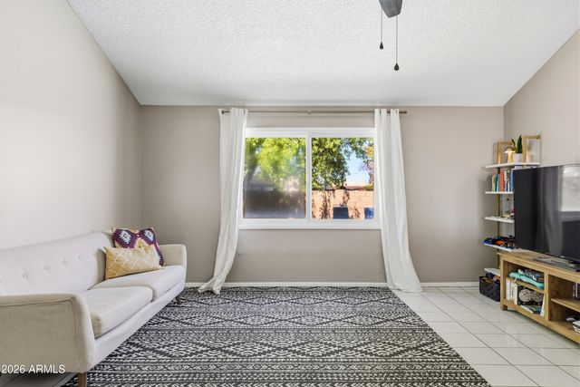 5832 S 45TH Street, Phoenix, AZ 85040