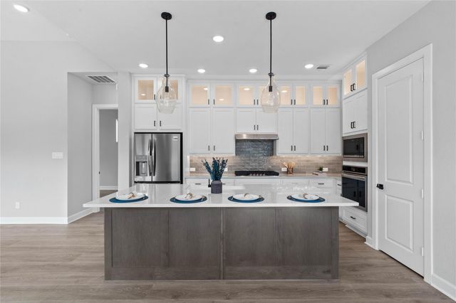 26440 N Wayland Chase, Montgomery, TX 77316