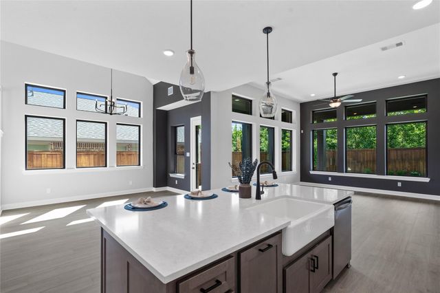 26440 N Wayland Chase, Montgomery, TX 77316