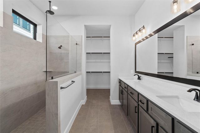 26440 N Wayland Chase, Montgomery, TX 77316
