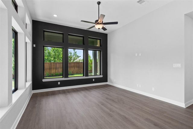 26440 N Wayland Chase, Montgomery, TX 77316
