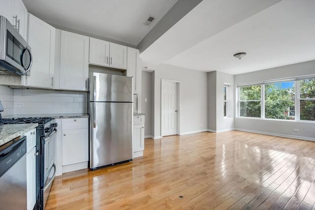 3924 W Altgeld Street 2, Chicago, IL 60647