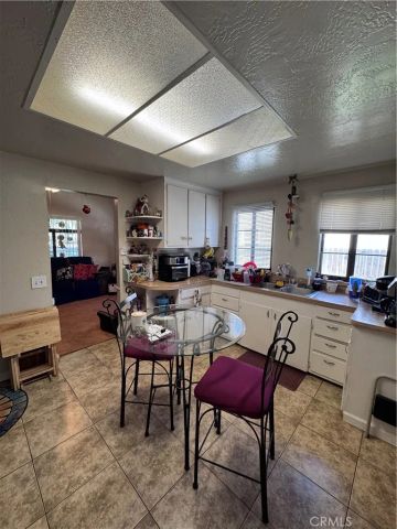 404 N 9th Avenue, Upland, CA 91786