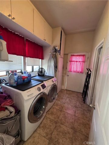 404 N 9th Avenue, Upland, CA 91786