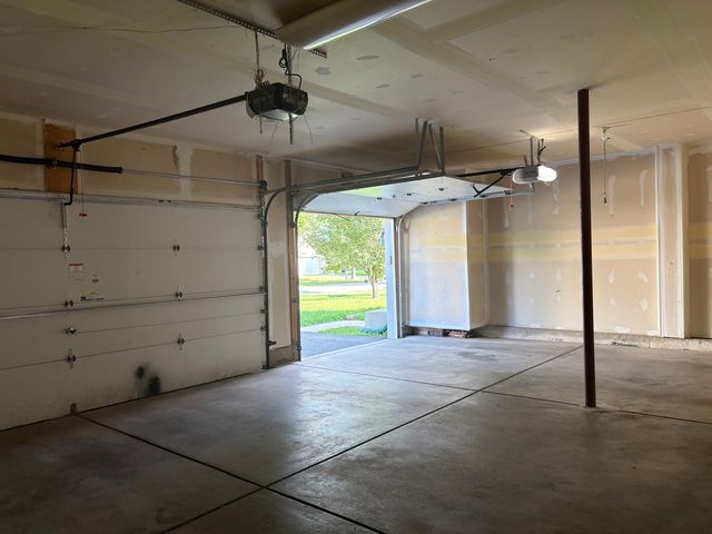 3649 Bailey Street, Plano, IL 60545