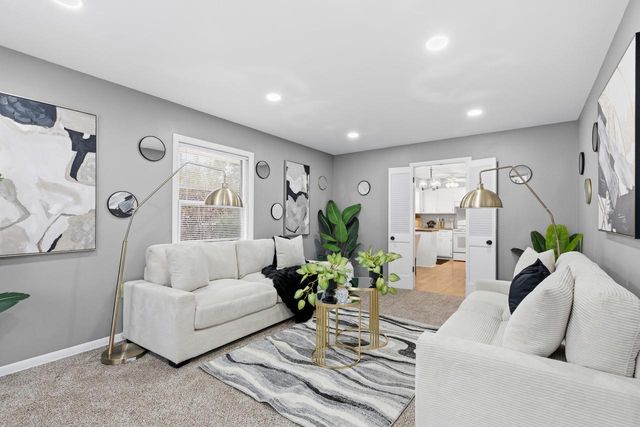 4962 S 20th STREET, Milwaukee, WI 53221