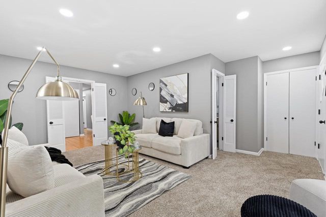 4962 S 20th STREET, Milwaukee, WI 53221