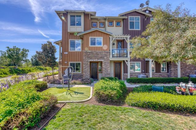 897 Tranquility Circle 5, Livermore, CA 94551