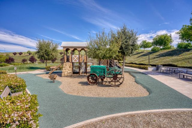 897 Tranquility Circle 5, Livermore, CA 94551