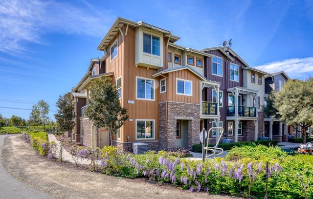 897 Tranquility Circle 5, Livermore, CA 94551