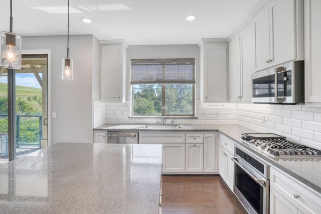 897 Tranquility Circle 5, Livermore, CA 94551