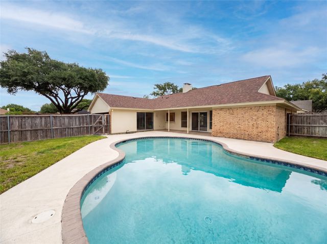 3701 Westminster Drive, Carrollton, TX 75007