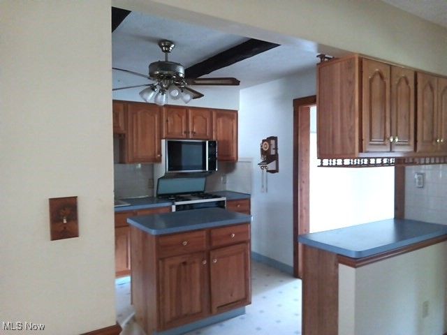 3303 Glenbrook Drive, Norton, OH 44203