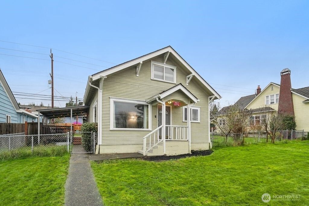 4412 S 3rd Avenue, Everett, WA 98203