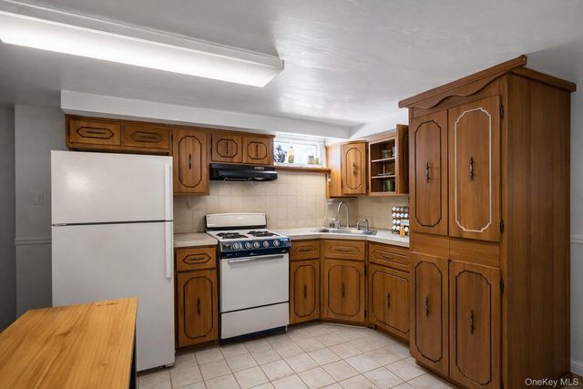 358 Litchfield Avenue, Elmont, NY 11003