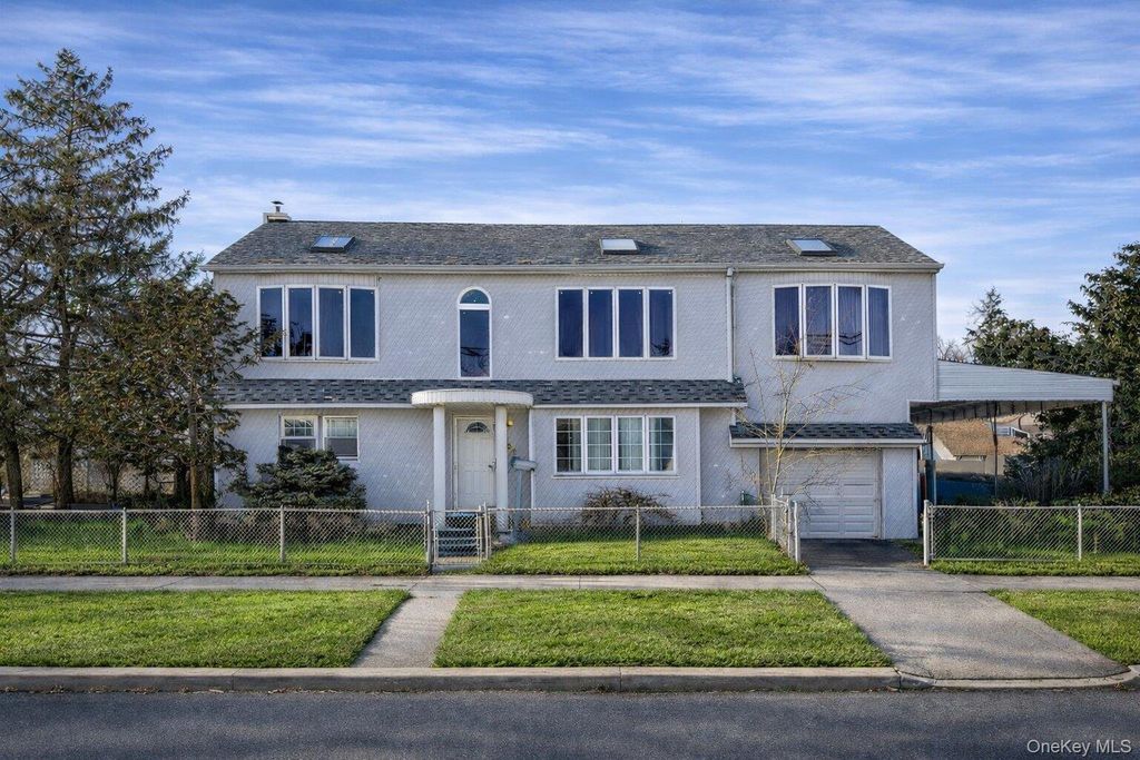 358 Litchfield Avenue, Elmont, NY 11003