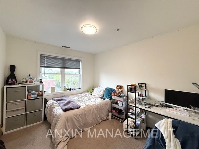 660 Cambridge St 401, Cambridge, MA 02141