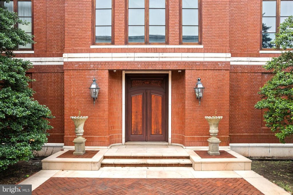 232-36 WALNUT ST, PHILADELPHIA, PA 19106 — photo 2