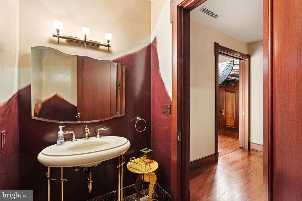 232-36 WALNUT ST, PHILADELPHIA, PA 19106 — photo 5