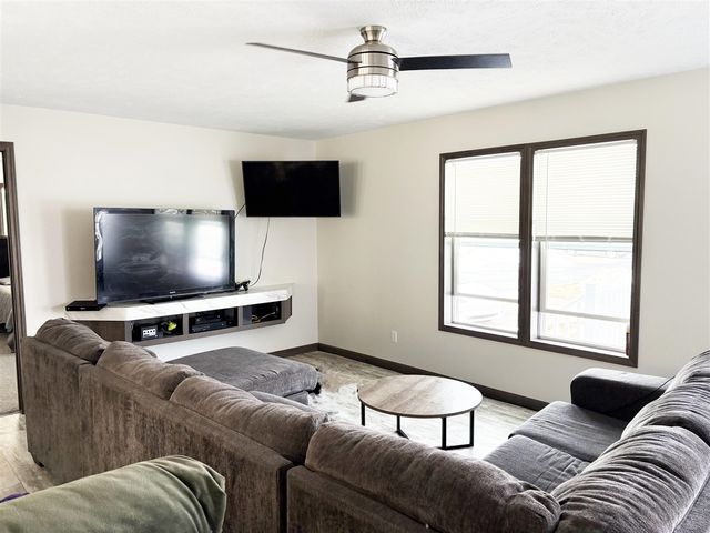 8611 Fallow Drive, Zeeland, MI 49464