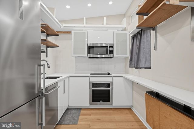 4815 BASS PL SE, Washington, DC 20019