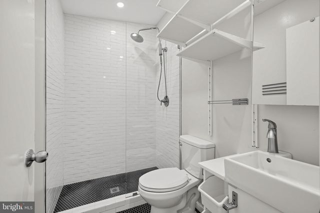 4815 BASS PL SE, Washington, DC 20019