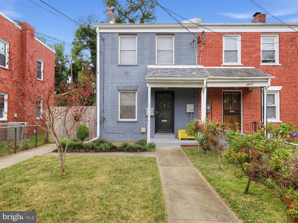4815 BASS PL SE, Washington, DC 20019