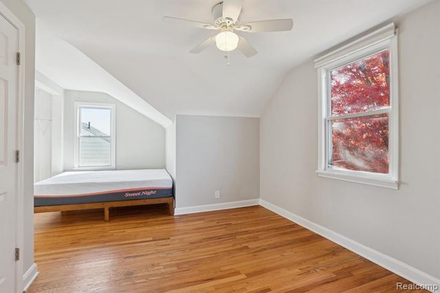 129 South Street, Belleville, MI 48111