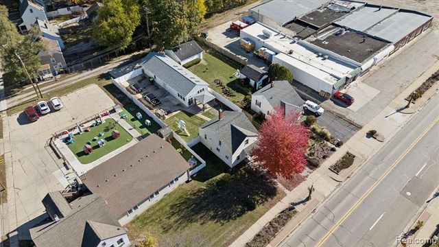 129 South Street, Belleville, MI 48111