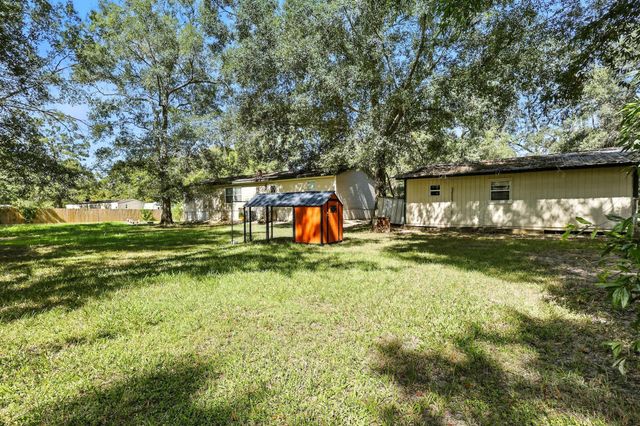 5442 Woodland Drive, Orange, TX 77632