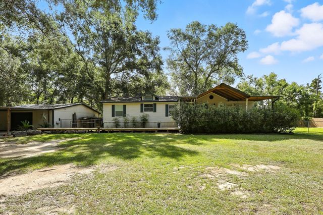 5442 Woodland Drive, Orange, TX 77632