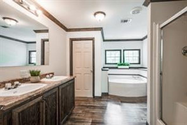 24 County Road 67633, Dayton, TX 77535