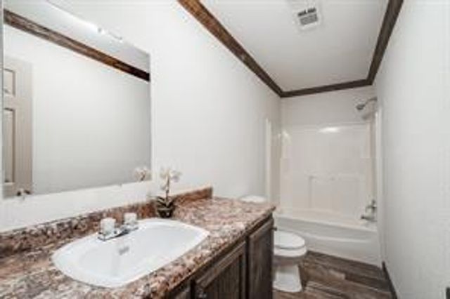 24 County Road 67633, Dayton, TX 77535