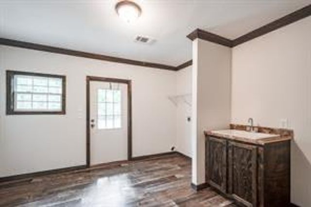 24 County Road 67633, Dayton, TX 77535