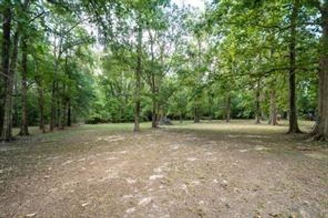 24 County Road 67633, Dayton, TX 77535