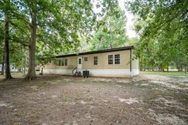 24 County Road 67633, Dayton, TX 77535
