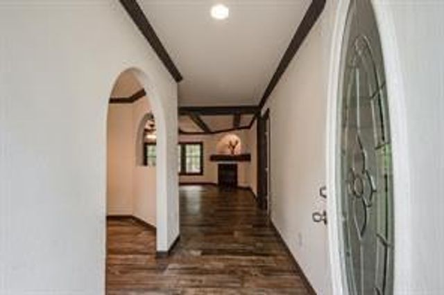 24 County Road 67633, Dayton, TX 77535