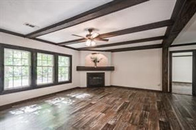 24 County Road 67633, Dayton, TX 77535