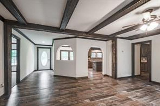 24 County Road 67633, Dayton, TX 77535