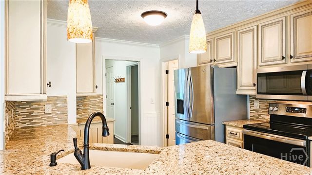 1881 Flowering Drive, Grayson, GA 30017