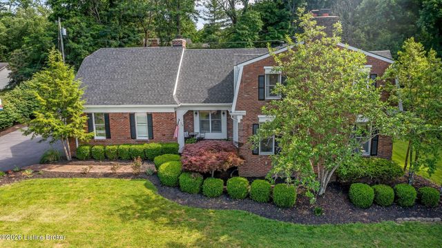 11806 E Arbor Dr, Anchorage, KY 40223