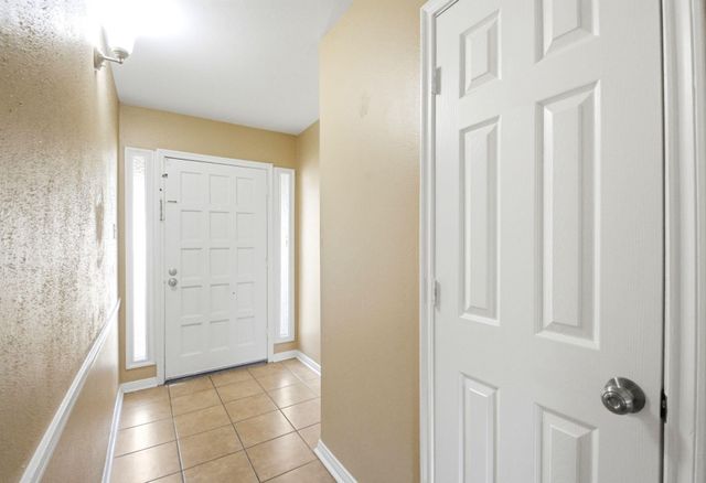 16338 Autumn Wind Drive, Houston, TX 77090