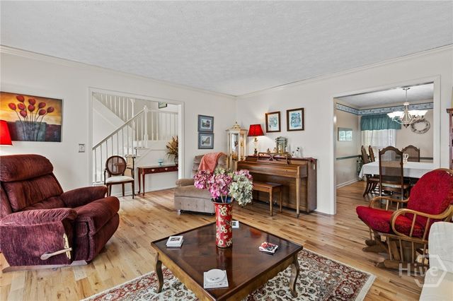 2451 Meadowglen Trail, Snellville, GA 30078