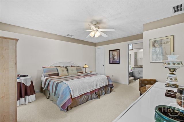 2451 Meadowglen Trail, Snellville, GA 30078