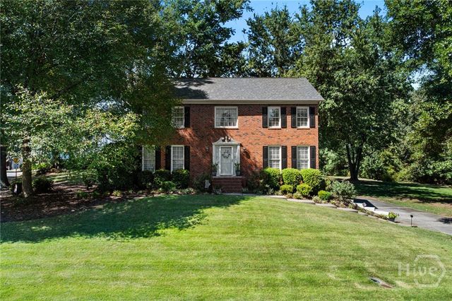 2451 Meadowglen Trail, Snellville, GA 30078