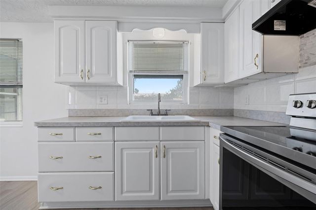 4817 CALAIS DRIVE, Holiday, FL 34690